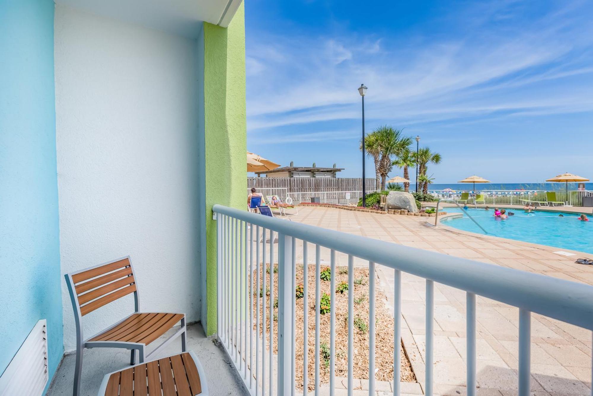 Holiday Inn Express Orange Beach - On The Beach, An Ihg Hotel Экстерьер фото